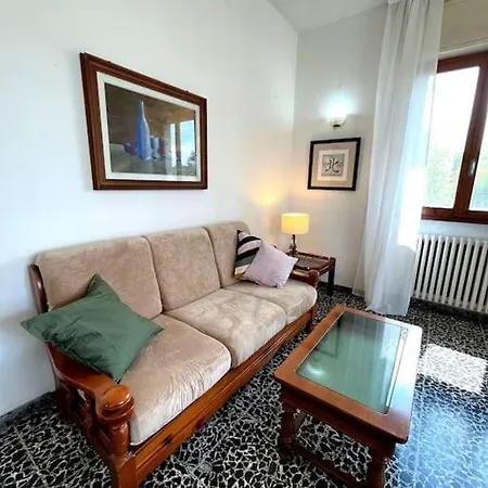 Casa Indipendente Con 2 Da Letto Casa de Férias Forte dei Marmi